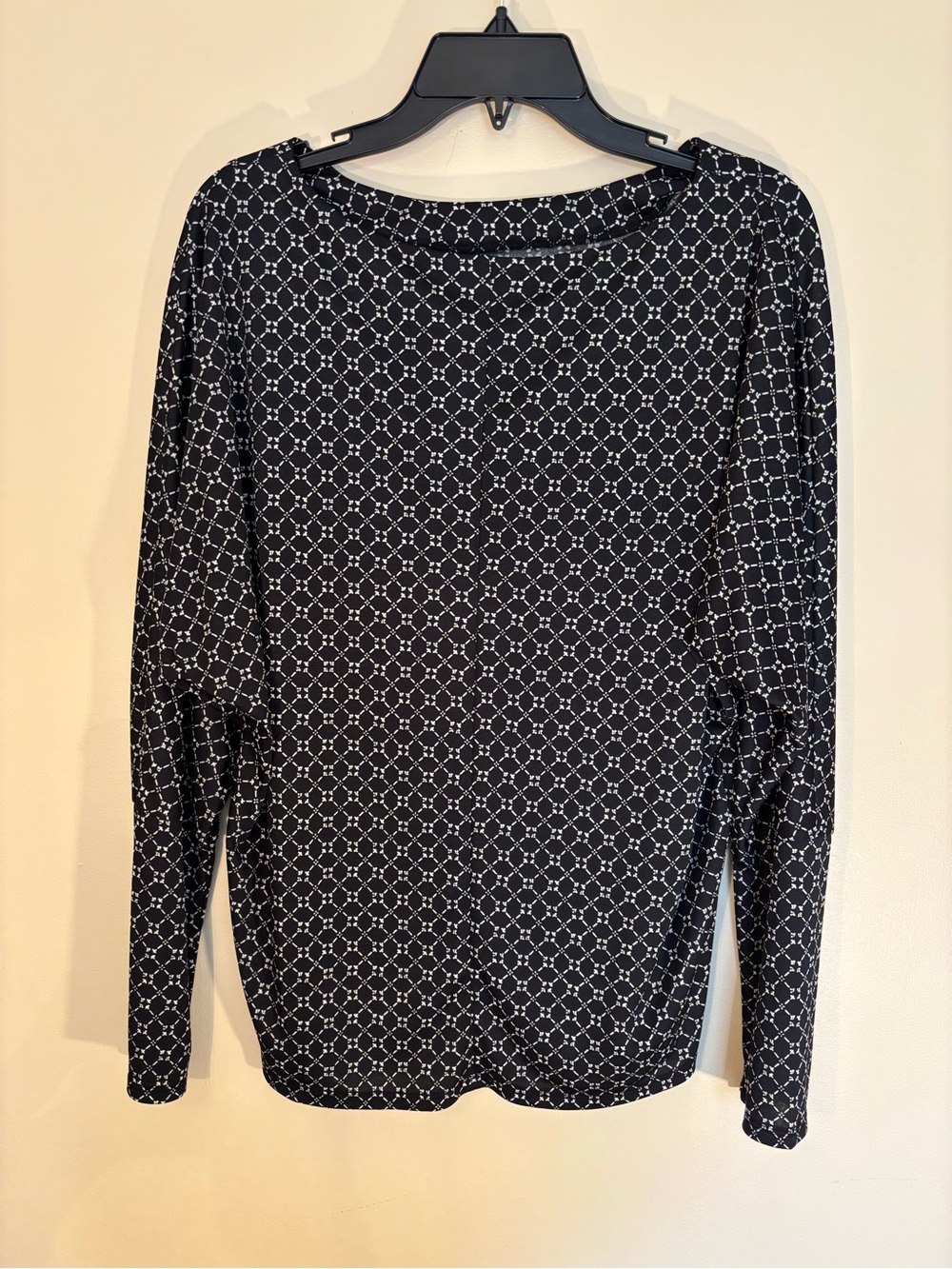 Worthington Black Long-Sleeve Top with White Geometric Print